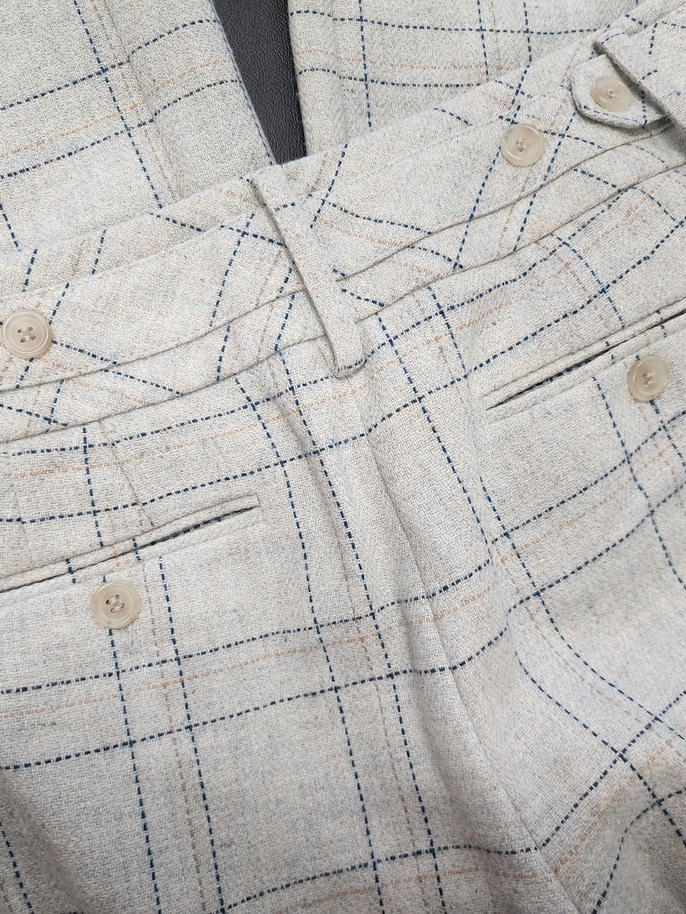 LOFT Cream Plaid Pants Sz 10 LADIES with Navy Windowpane - Picture 3 of 3